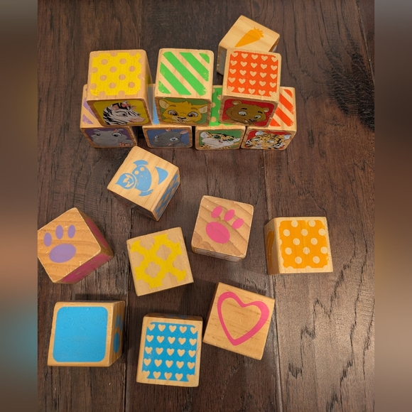 GARANIMALS Colorful Animal Wooden Stacking Blocks Set Lot Of 16 - Picture 2 of 3